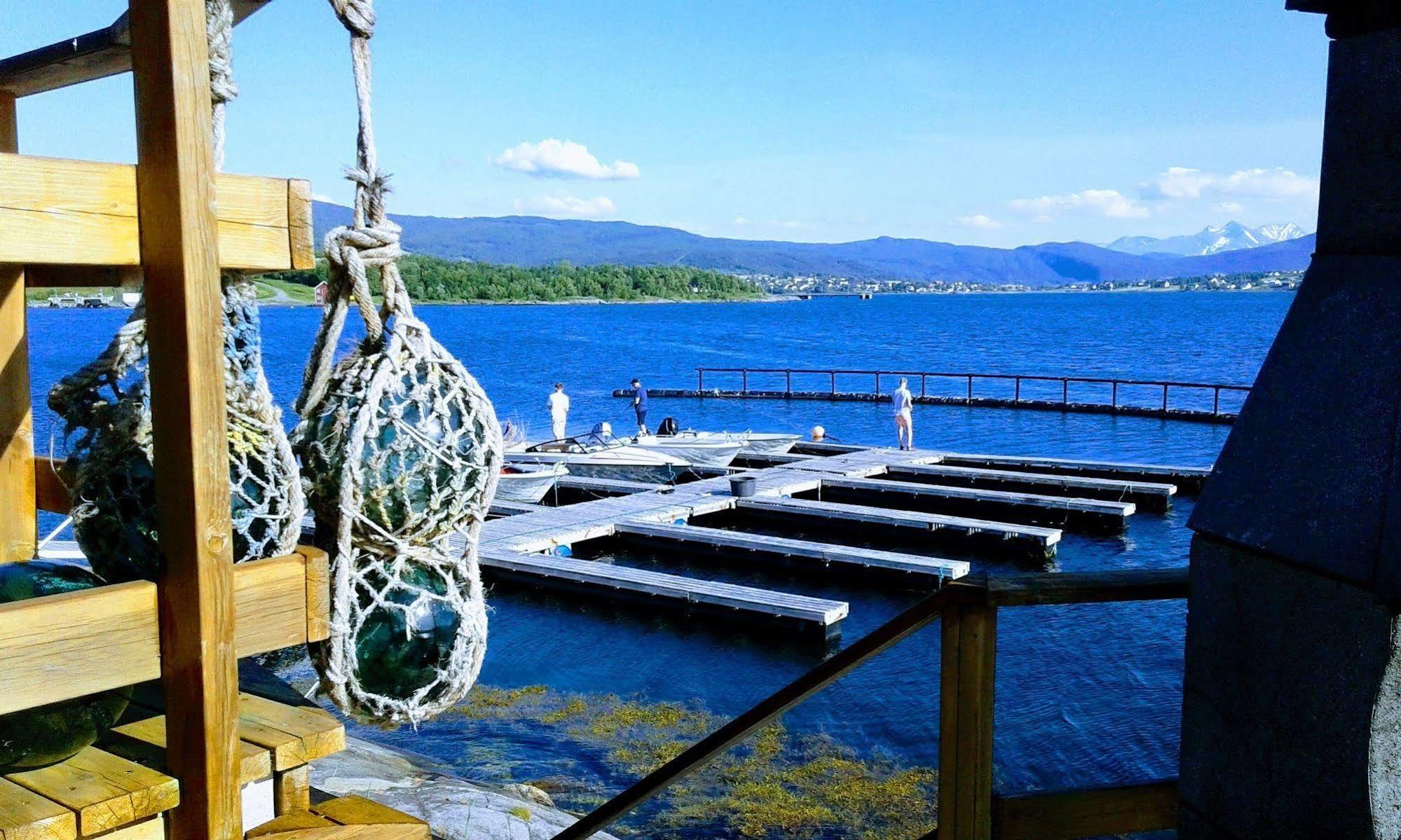 Furoy Hotel Apartments And Boating Sorreisa Extérieur photo